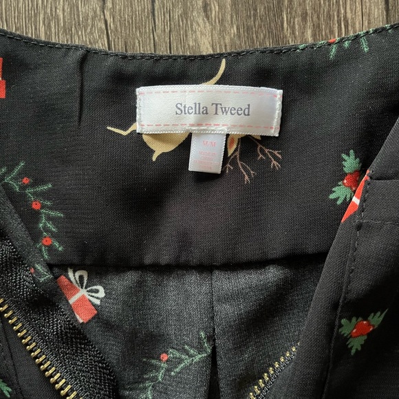 Stella Tweed Christmas Blouse - Picture 3 of 4